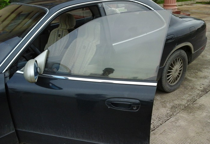[車標志]馬自達的高級車，當