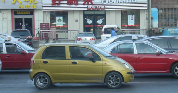為什么同款車，國外和國內(nèi)車標卻不一樣，是車型有區(qū)別，還是另有原因！