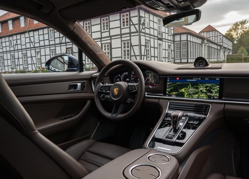 ���ۃr(ji��)97.3�fԪ�����r(sh��)��Panamera��܇����